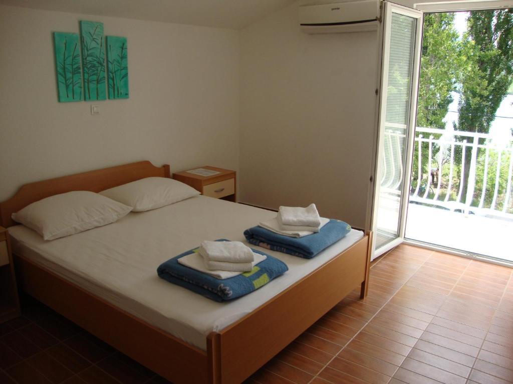 Franic Bacina Lakes Apartments Apartment